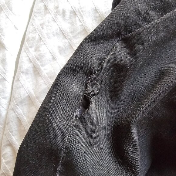 Uniqlo Smart Ankle Length Pants - Black - XS - Picture 9 of 13